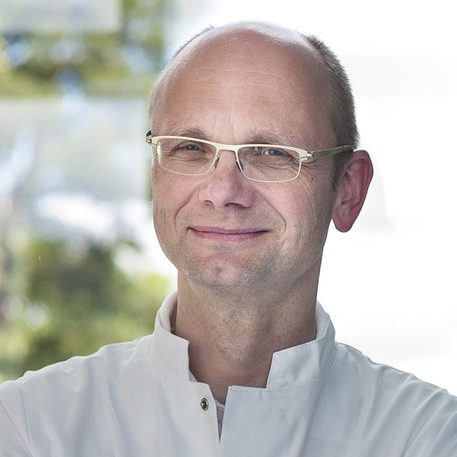 Prof. Dr. med. Jochen Hampe Prof. Dr. med. Jochen Hampe