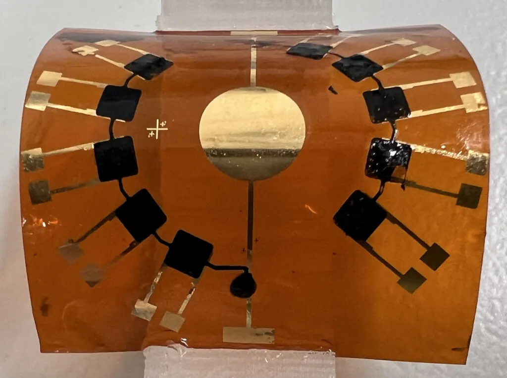 PEDOT_sGAGh (black) as sensor units on a flexible substrate